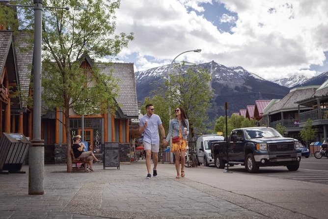 3-Day Authentic Jasper National Park Packaged Tour - Pacing and comfort: how to make this bus tour feel easy