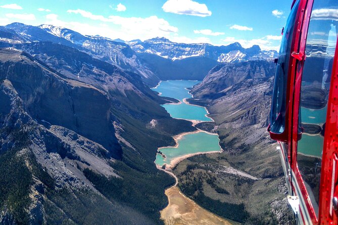 30 Minute Helicopter Tour over Lake Minnewanka, Banff - Key Tour Takeaways