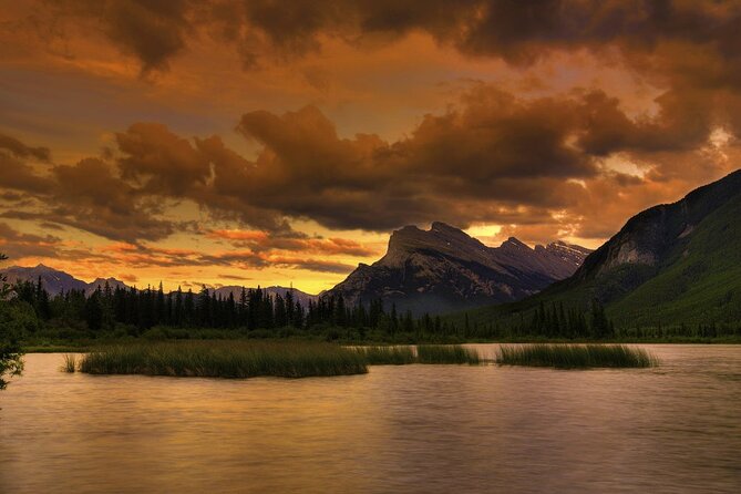7 Days Canadian Rockies Camping Tour Package - Lake Louise to Moraine Lake to Golden: Plain of Six Glaciers Day