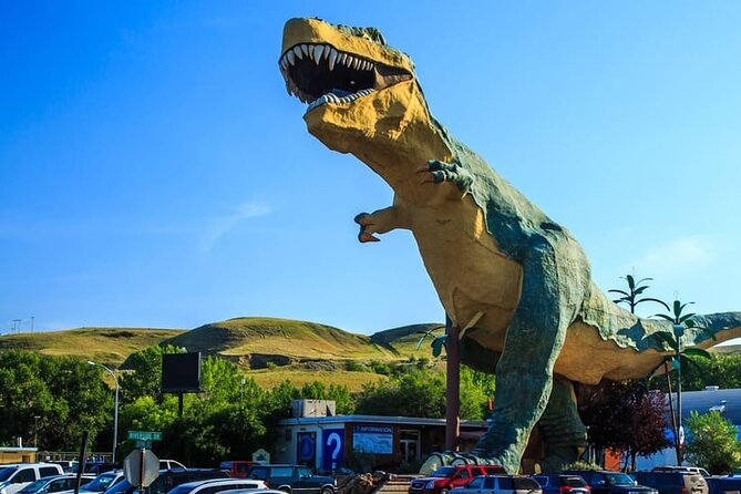 Badlands Tour: Drumheller with Museum, Hoodoos & Dinosaurs - The World’s Largest Dinosaur: 106 stairs and the best kind of silliness
