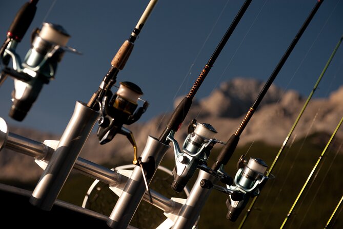 Banff Fishing on Lake Minnewanka - Meeting Point and Getting There Smoothly