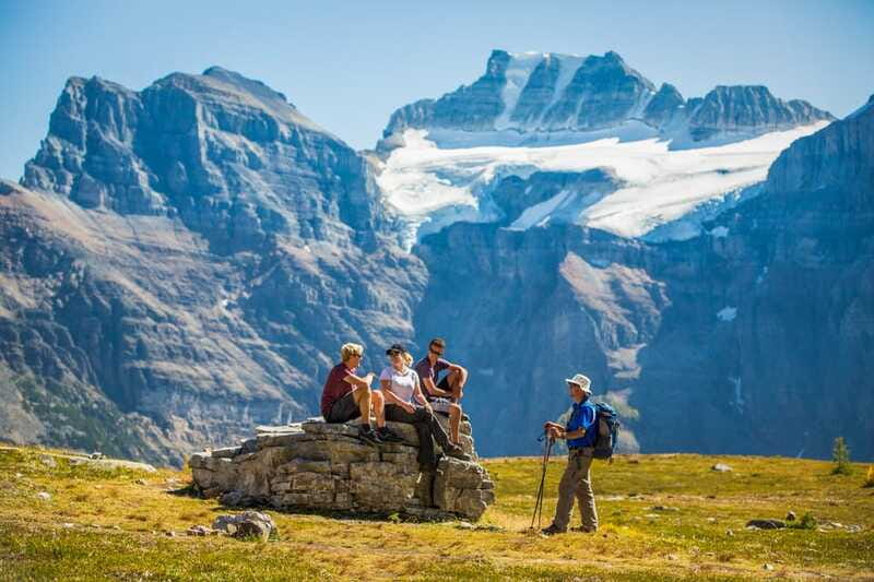 Banff National Park: Guided Signature Hikes with Lunch - Larch Valley From Moraine Lake: Ten Switchbacks To Big Viewpoints