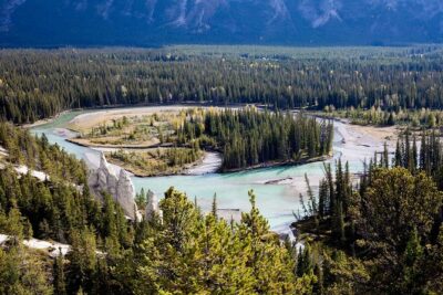 Banff Tour with Gondola & Lake Cruise - roundtrip from Banff - The Tour Rhythm: Pickup, Gondola Time, and Why the Day Feels Manageable
