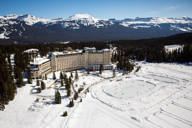 Banff Winter Day Tour: Lake Louise Ski Resort & Abraham Lake - Banff First Stop: Getting Your Bearings in Snowy Park Air