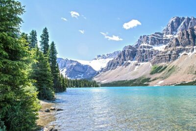 Best of Glaciers from Calgary/Canmore/Banff - Lake Louise Village North: Lunch Break Plus Photo Spot Wisdom
