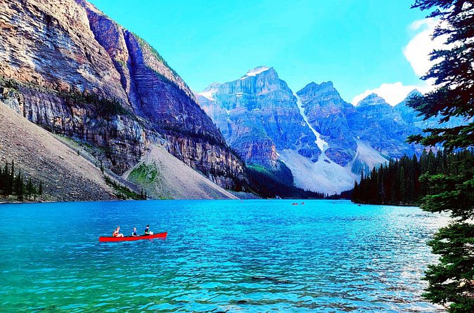 Calgary Airport to Banff and Beyond Transfer Service - Small Group Size (Up to 14): A Better Passenger Experience