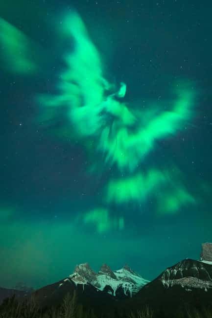 Canmore: Stargazing and Night Adventure - Gear, lighting, and safety (the part that actually matters)