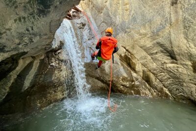 Canyoning half day - Heart Creek Canyon (beginner level) - The 60-Minute Hike Up: Where Your Day Starts to Settle