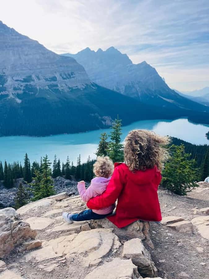 Columbia icefield, Skywalk, Waterfowl, Bow & Peyto Lake Tour - Waterfowl Lake: a gentler stop that helps the day breathe
