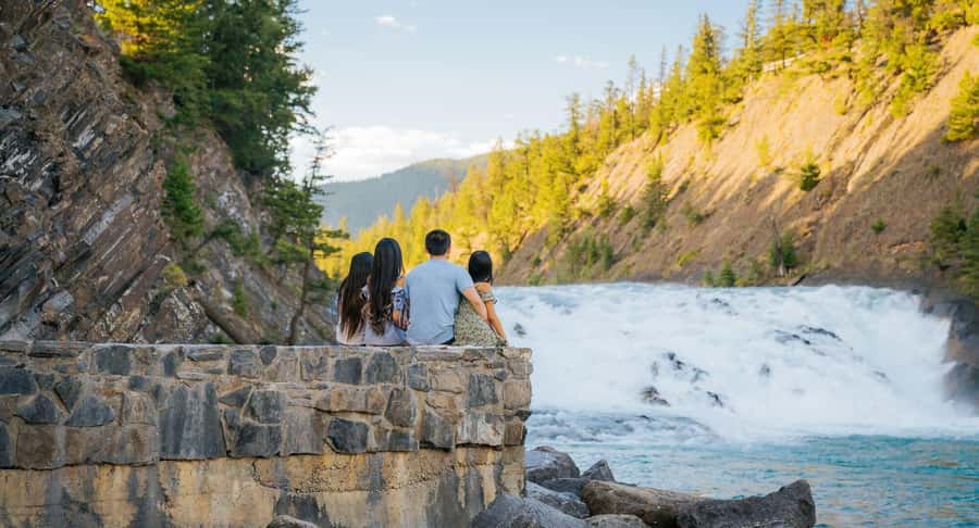 Discover the Best of Banff: Lakes, Mountains, Gondola Ride - Mt Norquay lookout: panoramic Banff views and wildlife odds