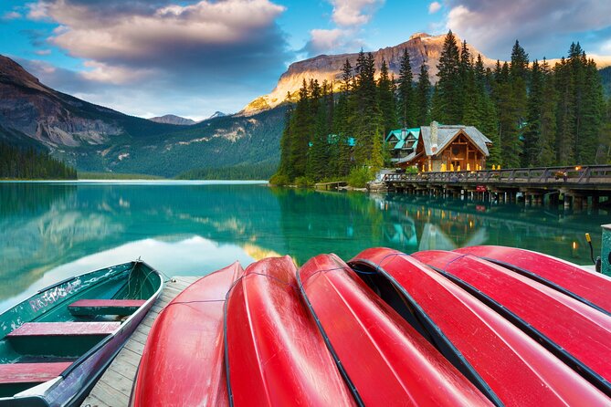 Emerald Lake , Moraine Lake, Lake Louise Marble Canyon Banff Town - Key highlights at a glance