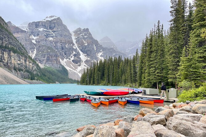 From Banff: Affordable Moraine Lake and Lake Louise Shuttle Bus - Lake Louise: UNESCO views with a glacier backdrop