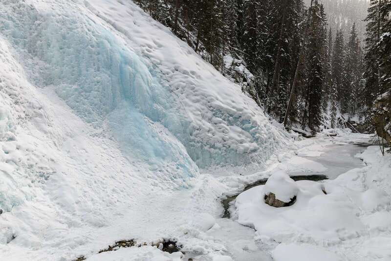 From Banff: Johnston Canyon Guided Icewalk - The Upper Falls Cathedral of Ice: the grand finale for photos and winter wow