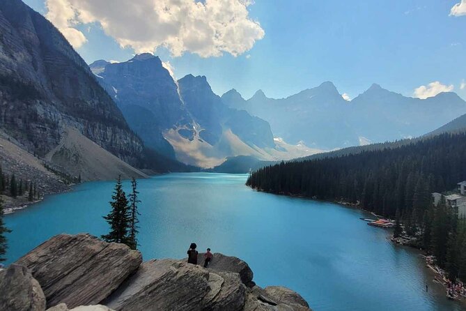 From Banff: Moraine Lake and Lake Louise Half Day Tour - Key highlights to know