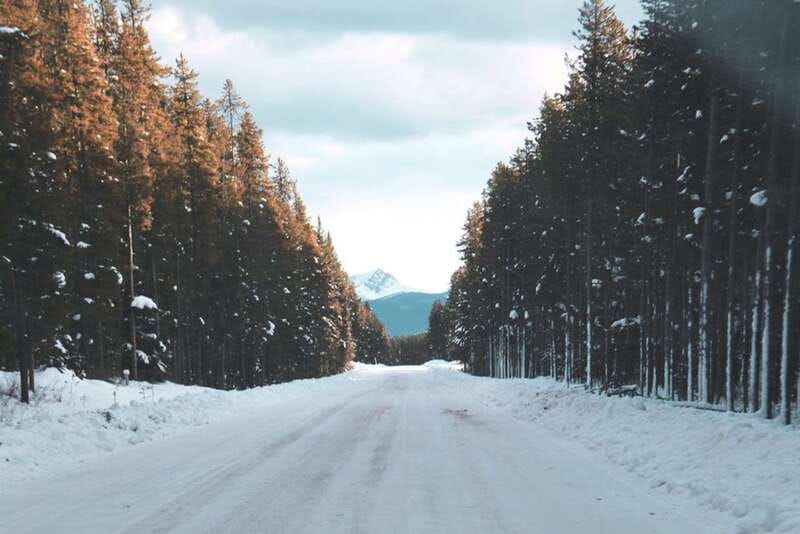 From Banff: Winter Wonderland; Lake Louise & Johnston Canyon - Price and value: what $175 really buys, and what costs extra