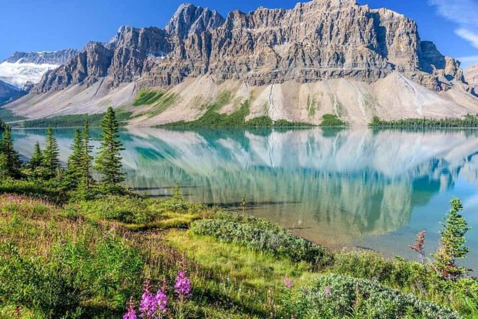 From Calgary: Explore 4 Stunning Lakes in Banff & Yoho - First-Class Lakes Without the Rental Car Headache