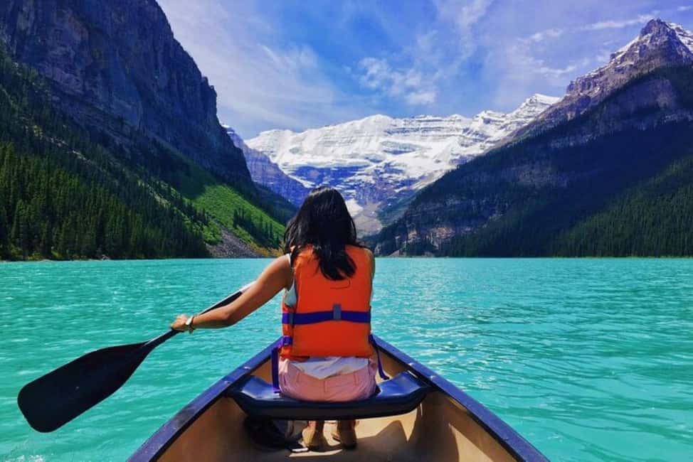 From Calgary: Explore 4 Stunning Lakes in Banff & Yoho - Van Pickup in Calgary: Smooth Start, Early Day