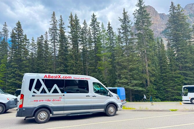 From Calgary: Moraine, Lake Louise & Johnston Canyon- Shared Tour - Who should book this tour