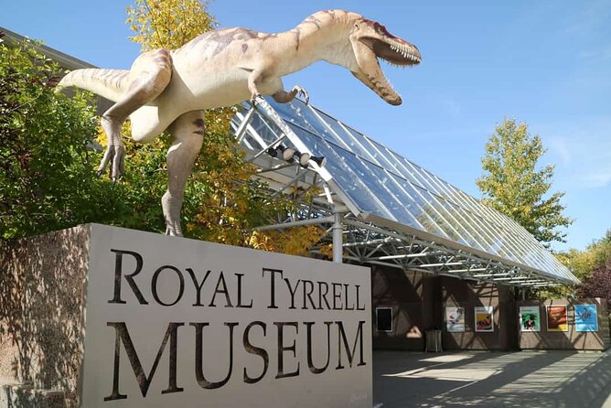 Full Day Drumheller Tour from Calgary by Coach - Royal Tyrrell Museum: the fossil visit that anchors the whole day