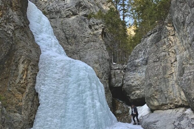 Grassi Lake and Grotto Canyon Hiking Calgary/Canmore/Banff - Should you book Grassi Lake and Grotto Canyon this winter?