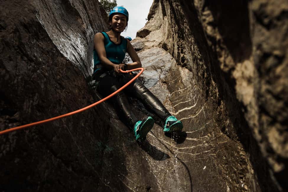 Heart Creek Canyoning tour - Beginner friendly - Near Banff - What to bring: simple choices that prevent day-long misery