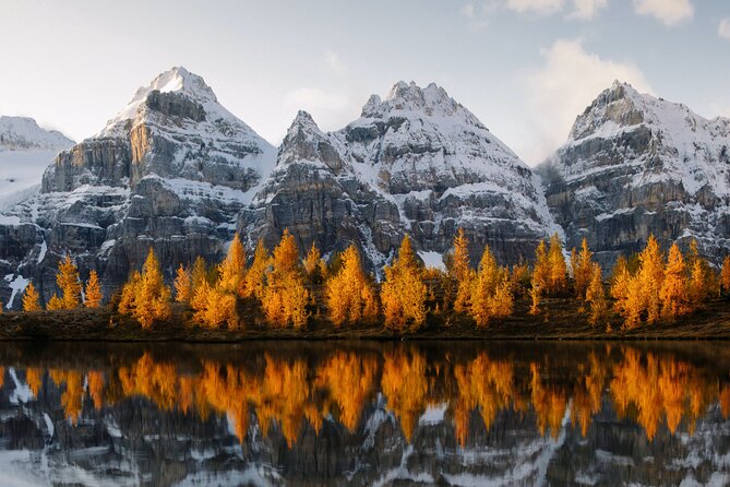 Lake Louise, Emerald Lake and Johnston Canyon Tour - Getting rolling from Banff Train Station (and why it helps)