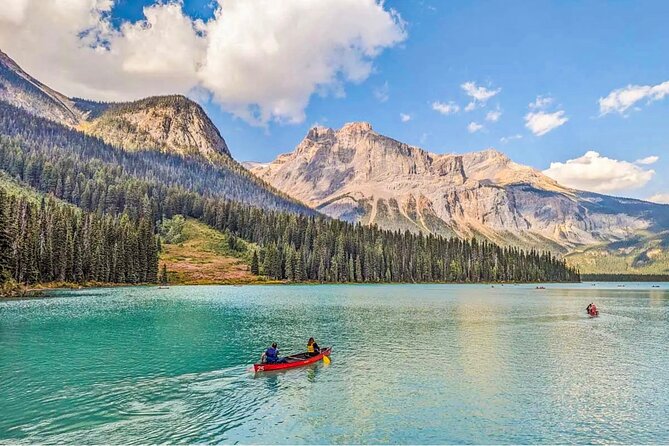 Lake Louise, Moraine/Bow, Emerald & Peyto - 4 Lakes in Banff - Moraine Lake in Summer, Bow Lake in Winter: The Seasonal Swap That Matters