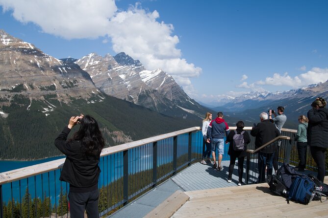 Lake View Tour-Lake Moraine, Louise, Emerald, Peyto, Vermillion - The full route, stop by stop: what each place is really for