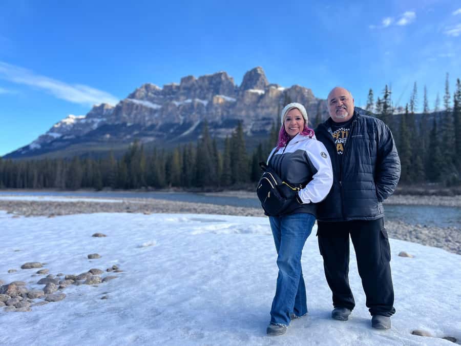 Louise, Moraine/Johnston Canyon, Minnewanka & Banff Town - Moraine Lake in Summer or Johnston Canyon in Winter