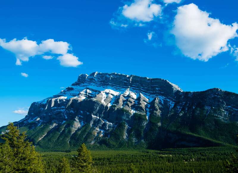 Minnewanka/Banff Gondola/Johnston Canyon/Moraine Lake Louise - A 12-Hour Banff Loop That Actually Fits the Must-Sees