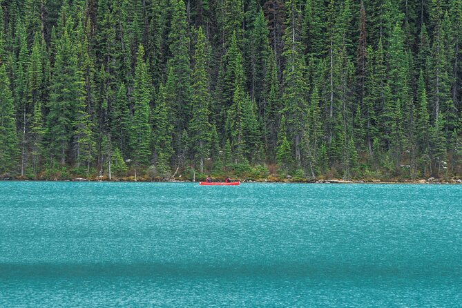Moraine Lake and Lake Louise day Tour from Canmore and Banff - Who should book this Lake Louise and Moraine Lake day tour?
