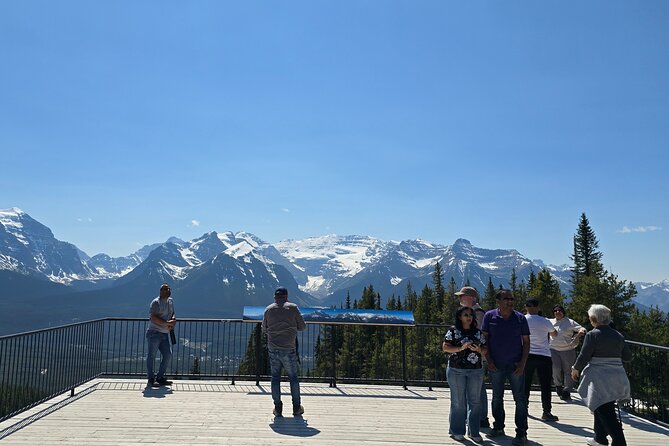 Moraine Lake and Lake Louise Half Day Tour - What to Pack and How to Stay Comfortable