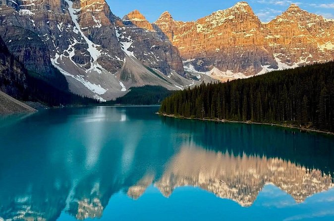 Moraine Lake and Lake Louise Shuttle | End of Summer Seat Sale! - The kind of traveler this shuttle works best for