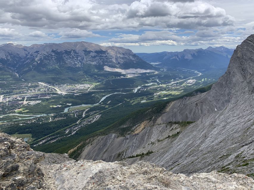 PRIVATE: Bear Country Hiking Tour - 4H Adventure - Price and value: $360 per group up to 7