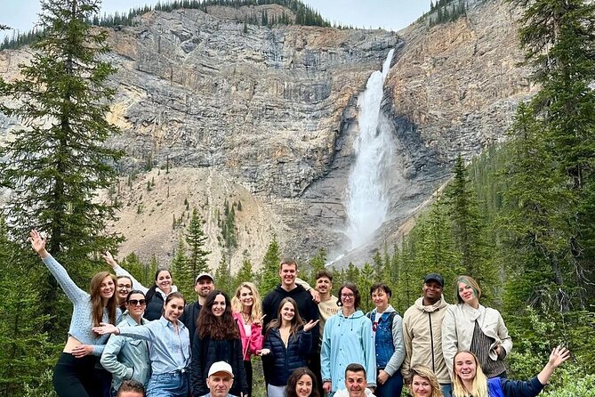 Rockies Grand Advanture: Moraine & Louise Lakes, Waterfall Tour - What to pack for Moraine Lake and Lake Louise weather