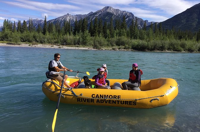 Rocky mountain - VIP Experience - Private Boat - Gear and comfort: jackets, flotation, and weather reality