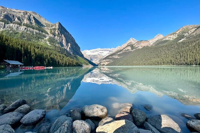 Shared Tour: Lake Louise & Emerald Lake from Canmore/Banff - Lake Louise: 90 minutes for the main photo and your own pace