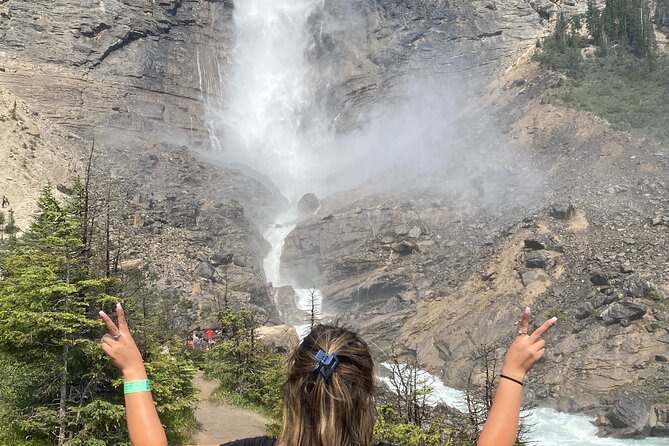 Waterfalls, Lakes & Hidden Gems – Yoho Adventure from Calgary - Guide style, included film time, and small-group pacing