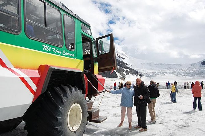 Western Classic - One Way Calgary To Vancouver Rockies Bus Tour - Where you board: pickup windows that shape your day